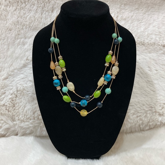 Jewelry - Beaded necklace